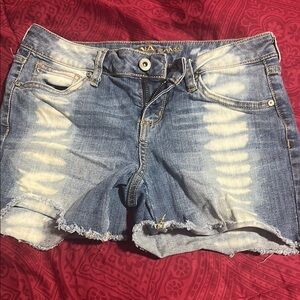 Arizona Jean Company Blue Jean Shorts Distressed Frayed Hem